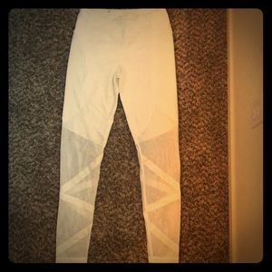 Victoria’s Secret Knockout Workout Leggings